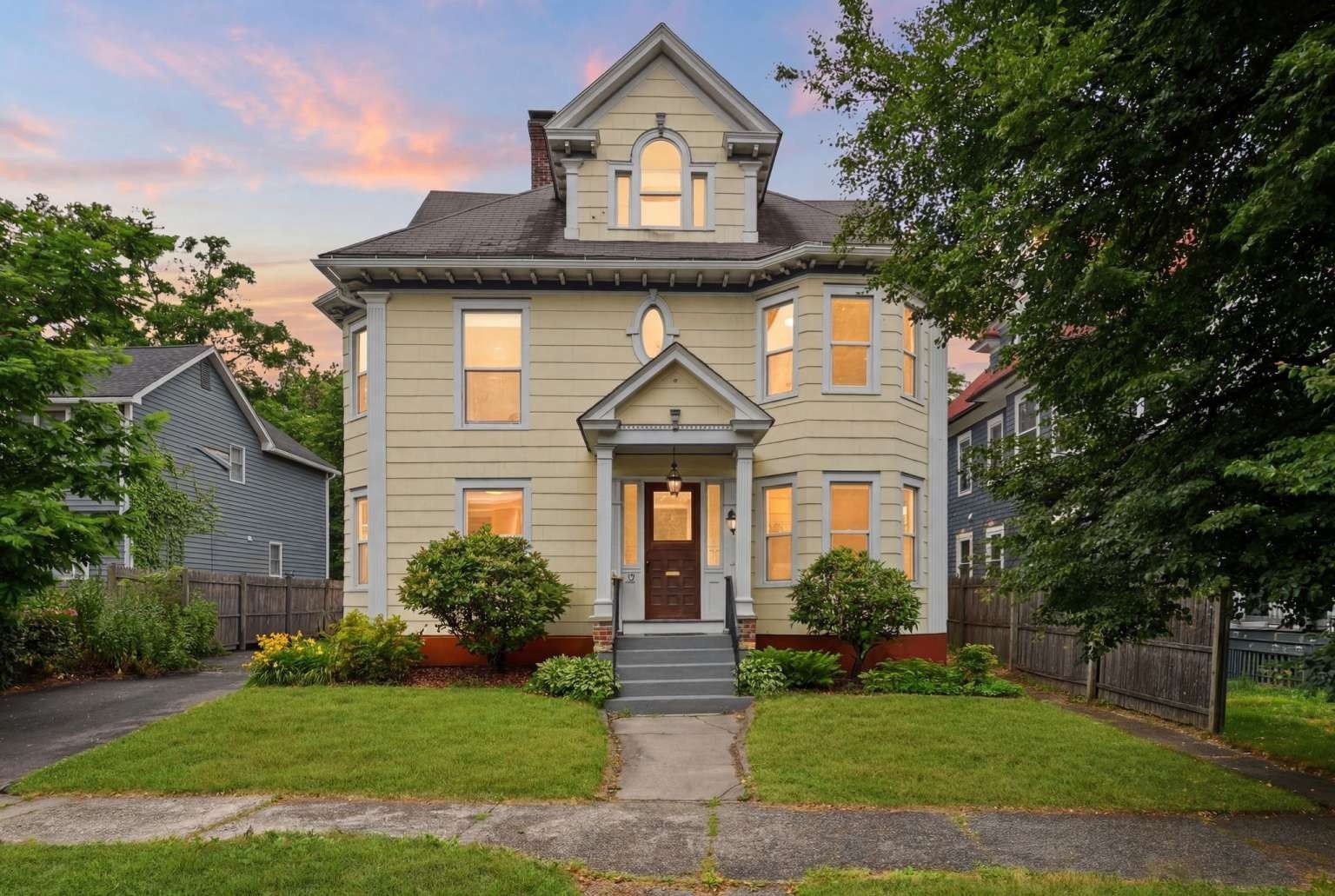 30 Beechwood Ave