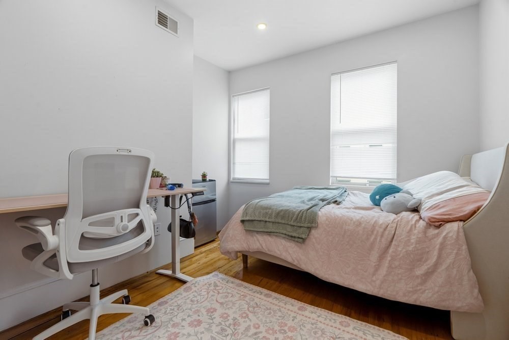 44 Mozart Street Property Photo 26