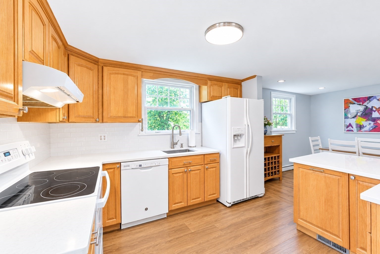 12 Summer Street Property Photo 2