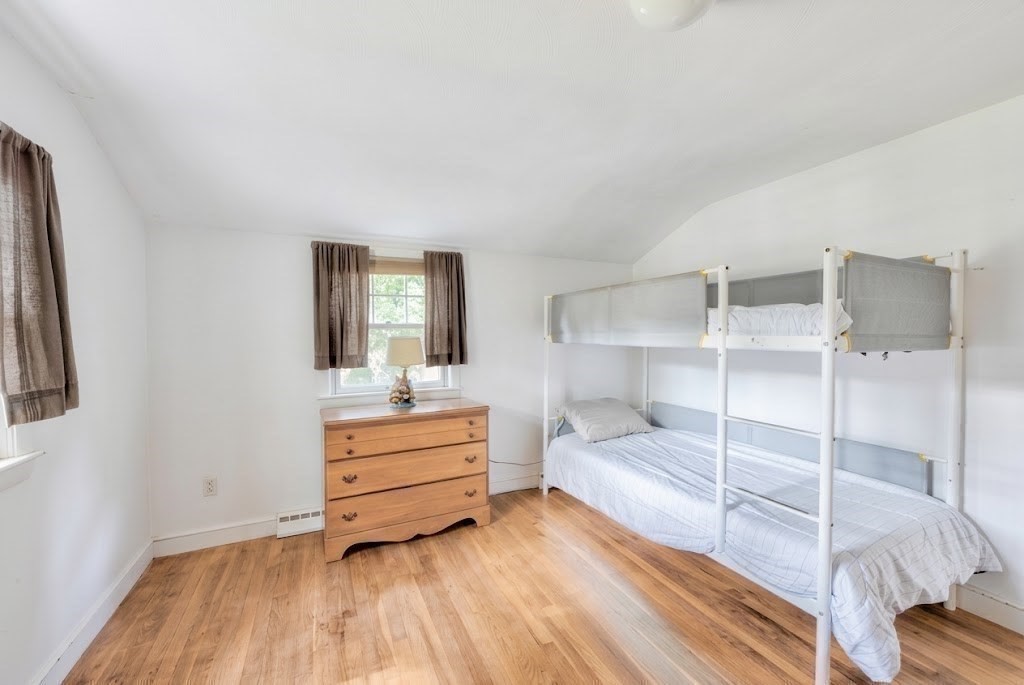 12 Summer Street Property Photo 15