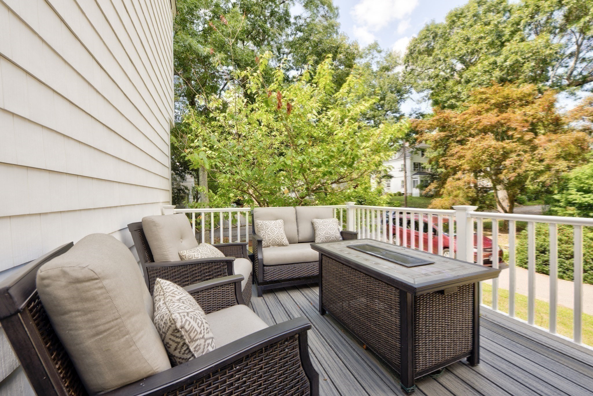 12 Summer Street Property Photo 24