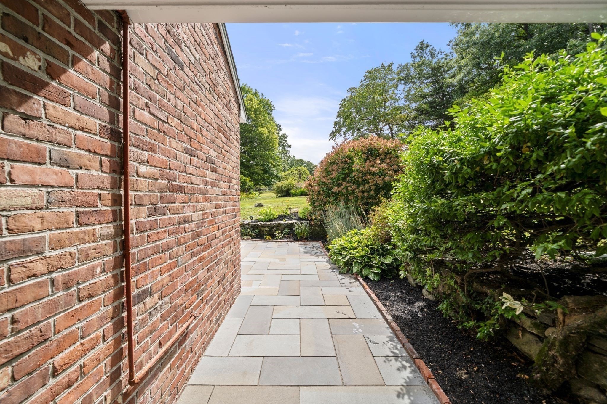46 Bedford Rd Property Photo 23