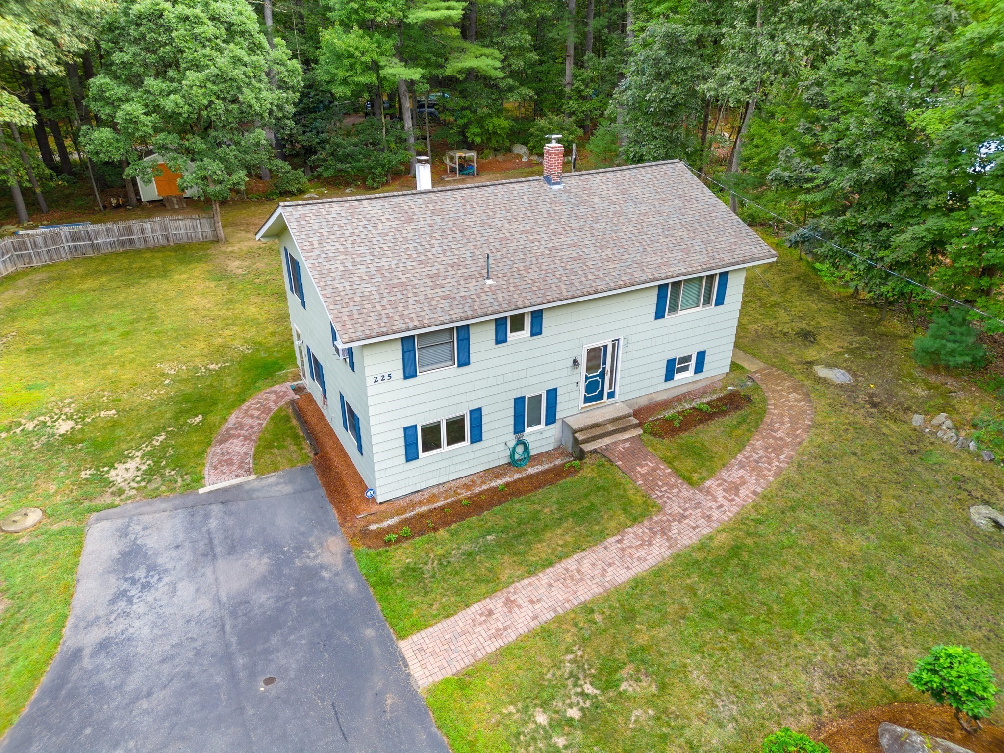 225 Taylor Rd Property Photo 1