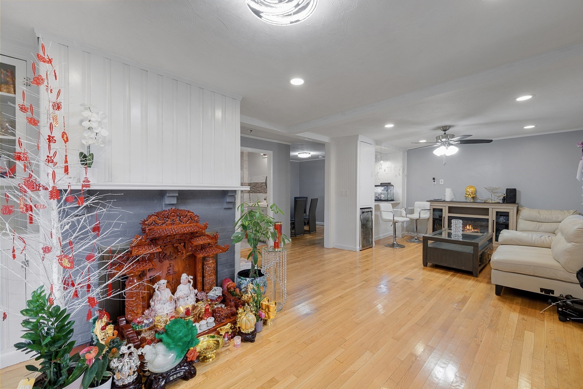 31 Endicott St. Property Photo 4