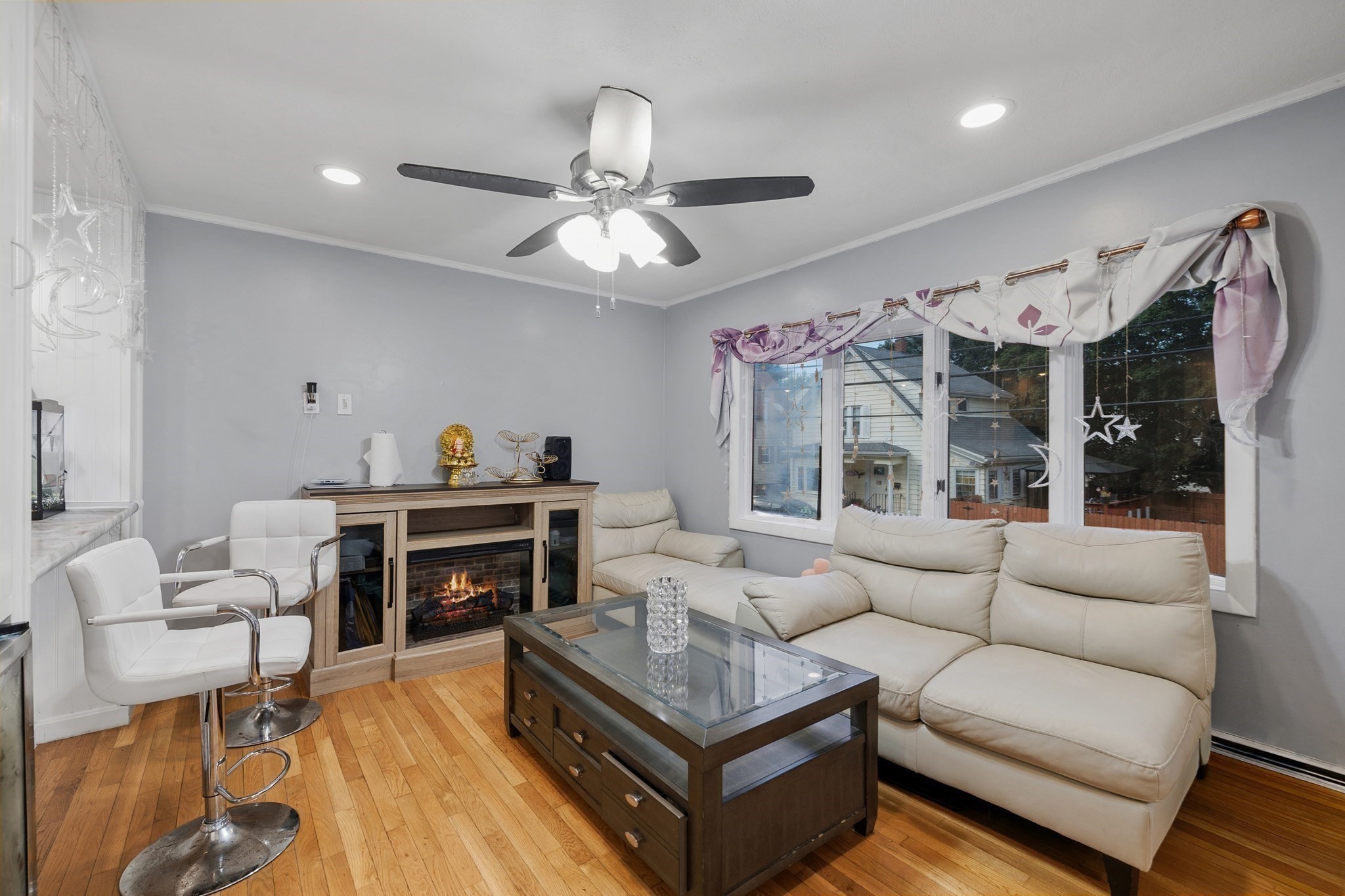 31 Endicott St. Property Photo 8