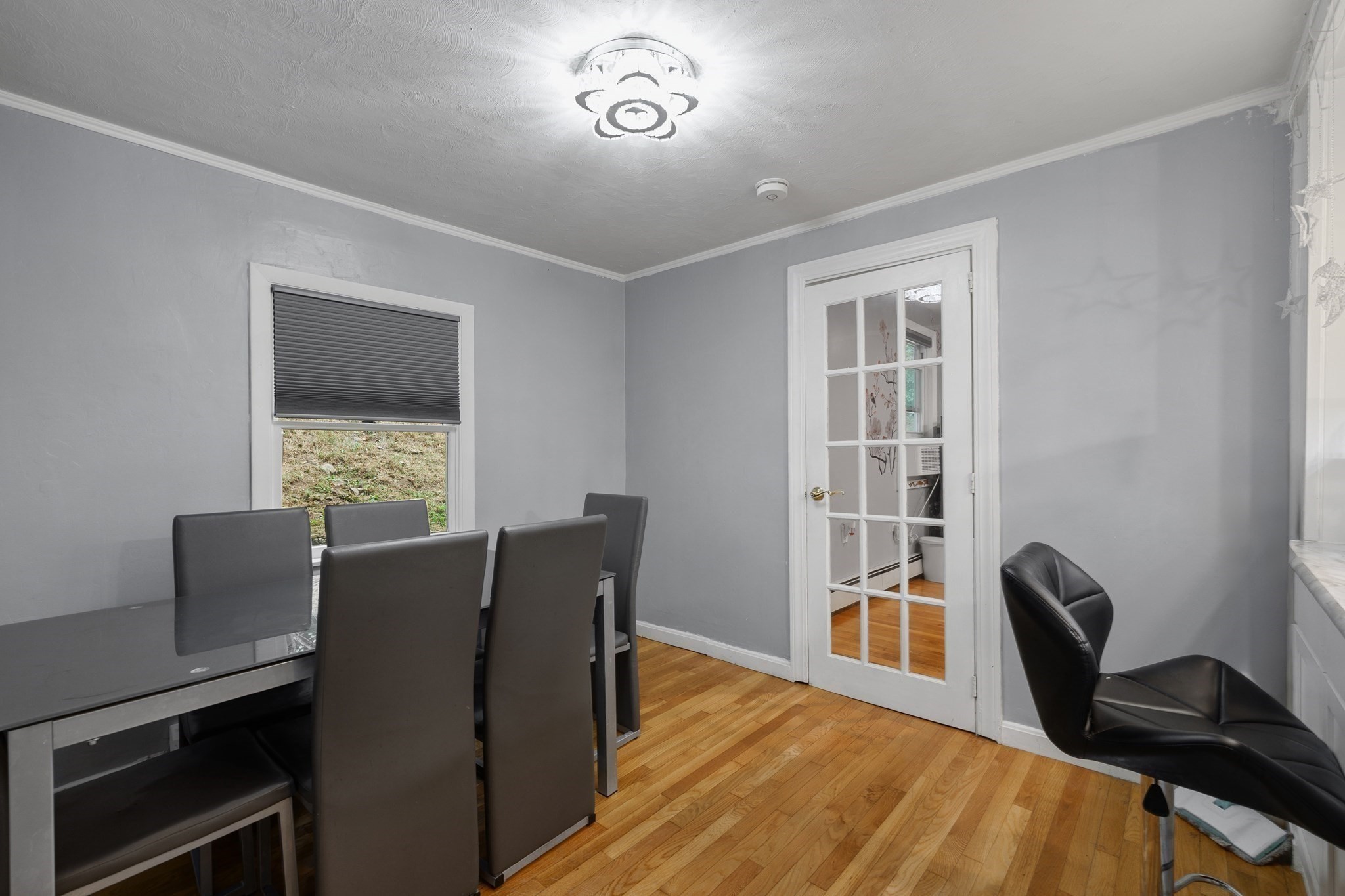 31 Endicott St. Property Photo 16