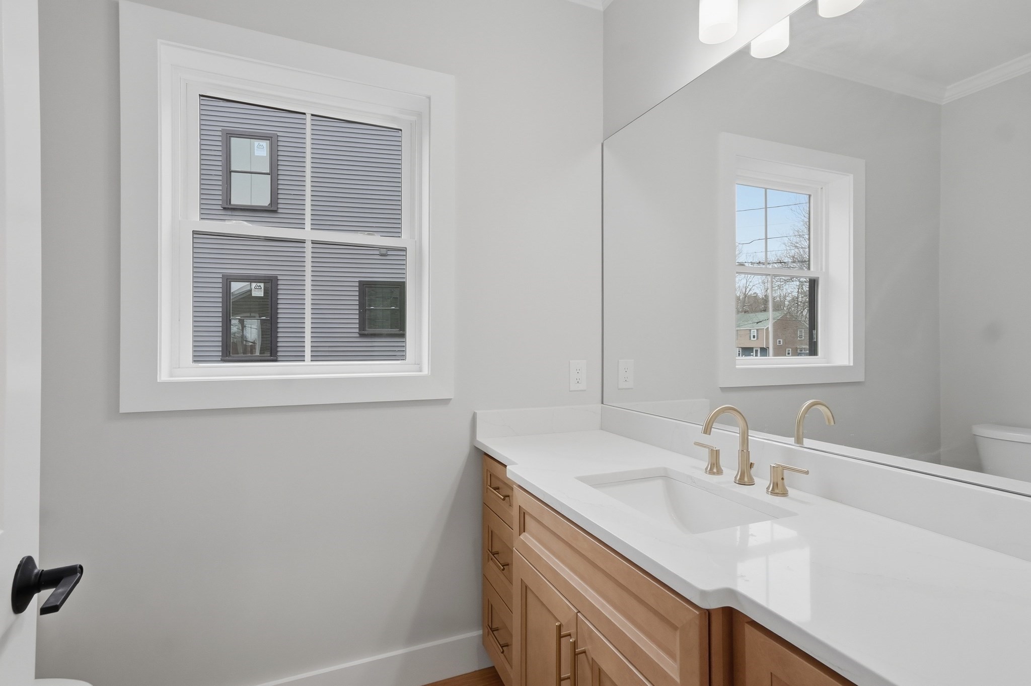 126 Green Street Property Photo 31