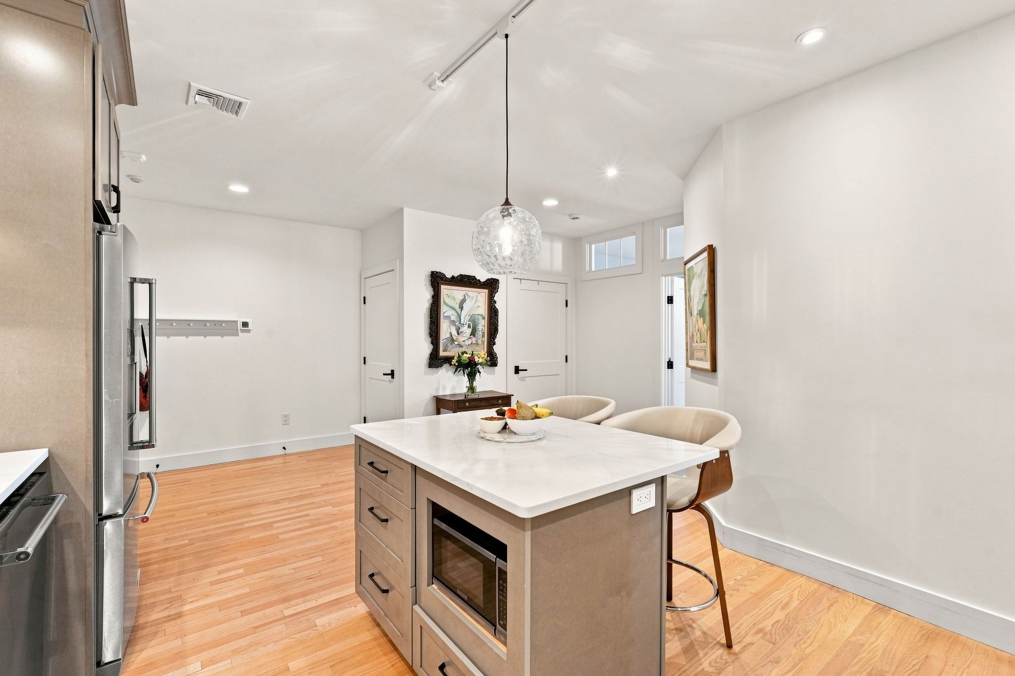 17 Hawley St. # 201 Property Photo 7