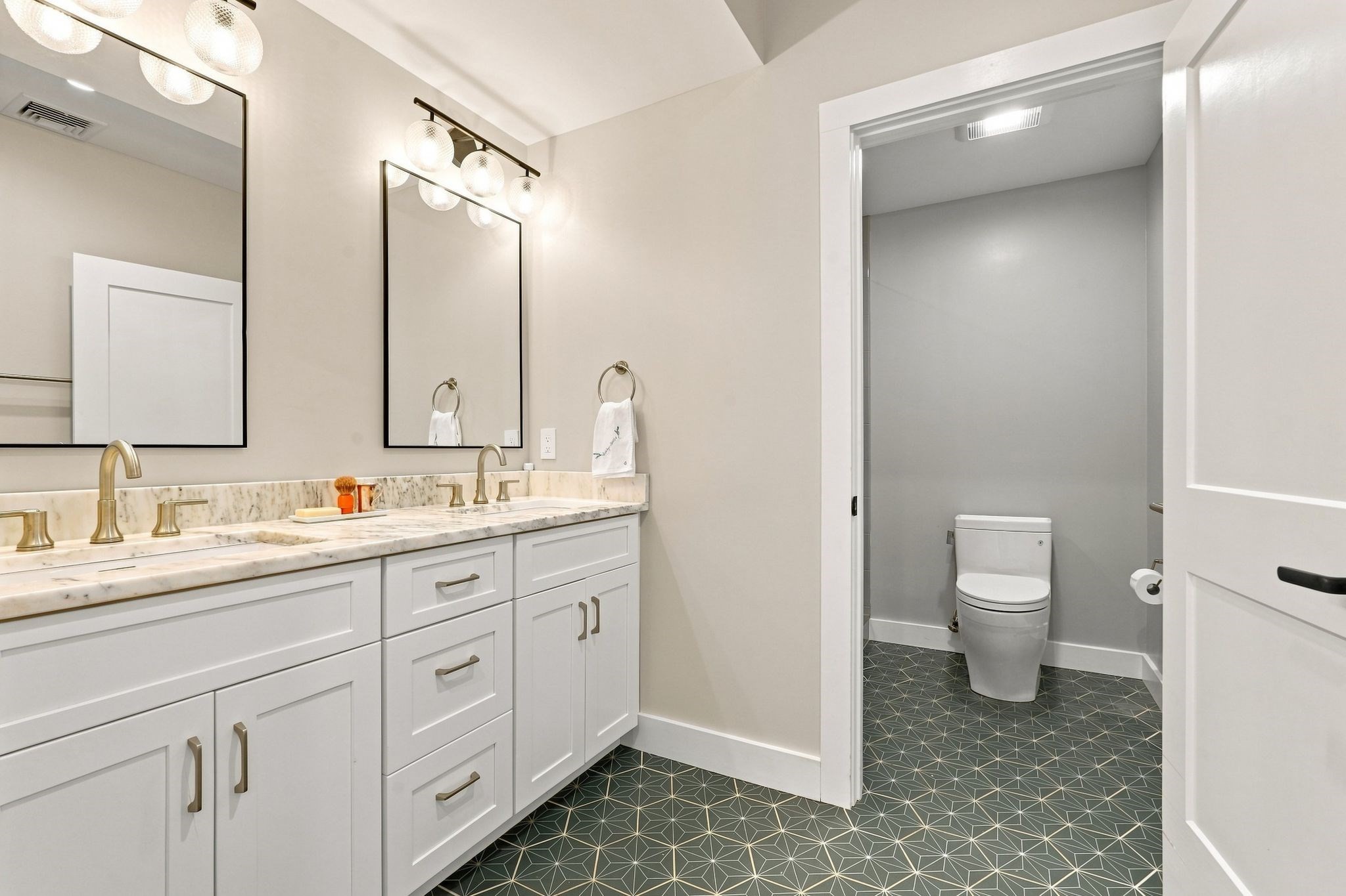 17 Hawley St. # 201 Property Photo 17