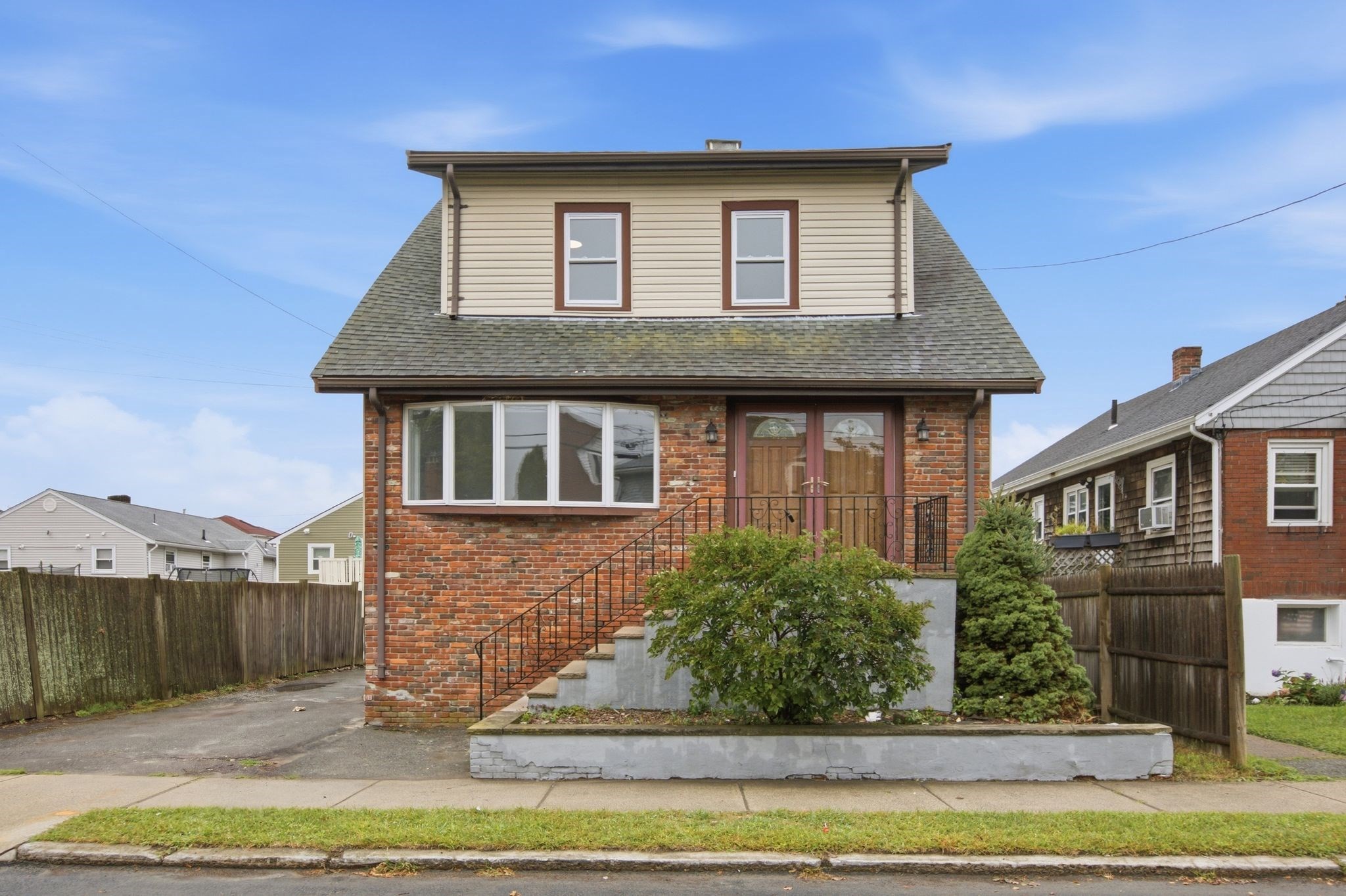 17 Witherbee Ave Property Photo 1