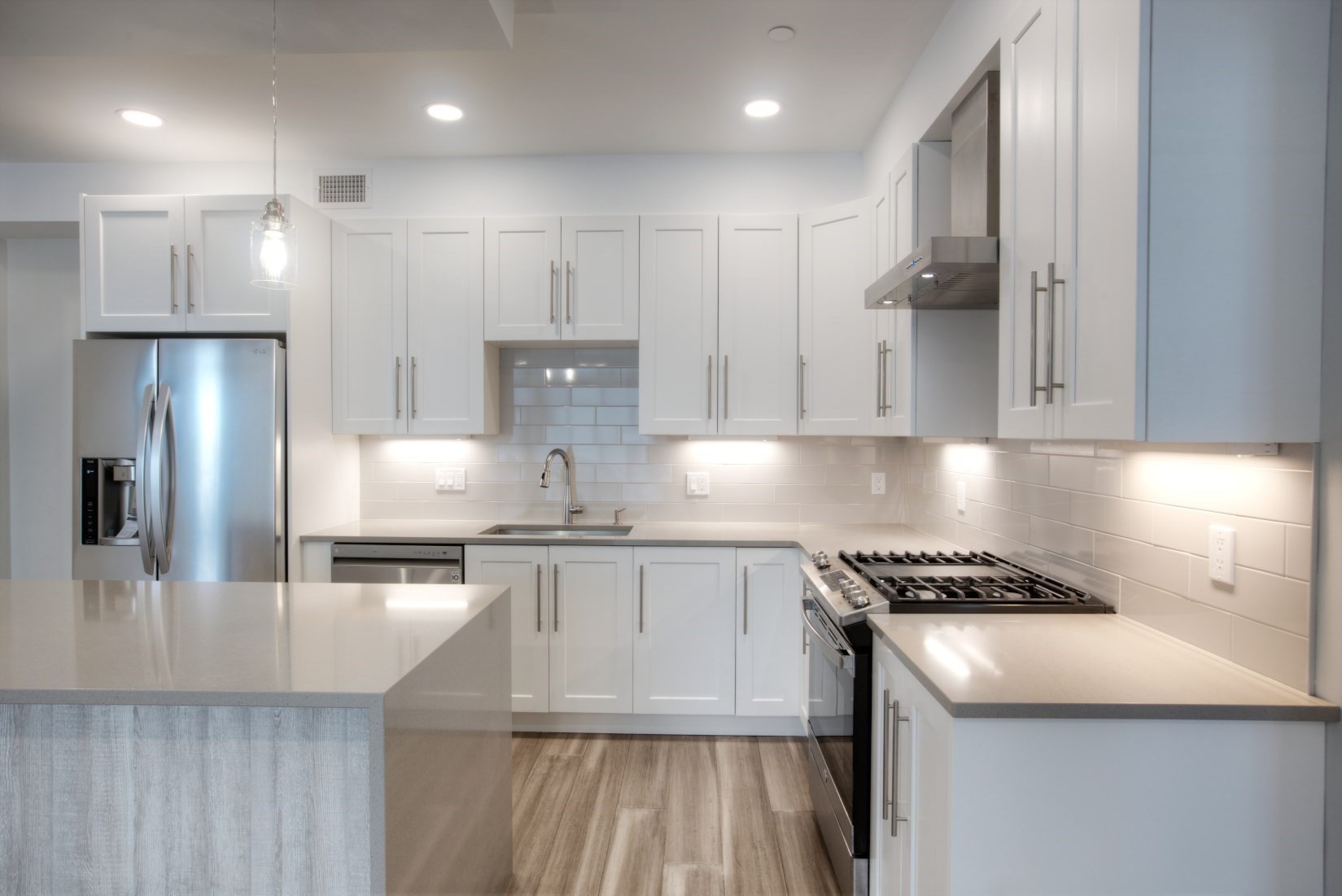 27 Jefferson St. # U204 Property Photo 3