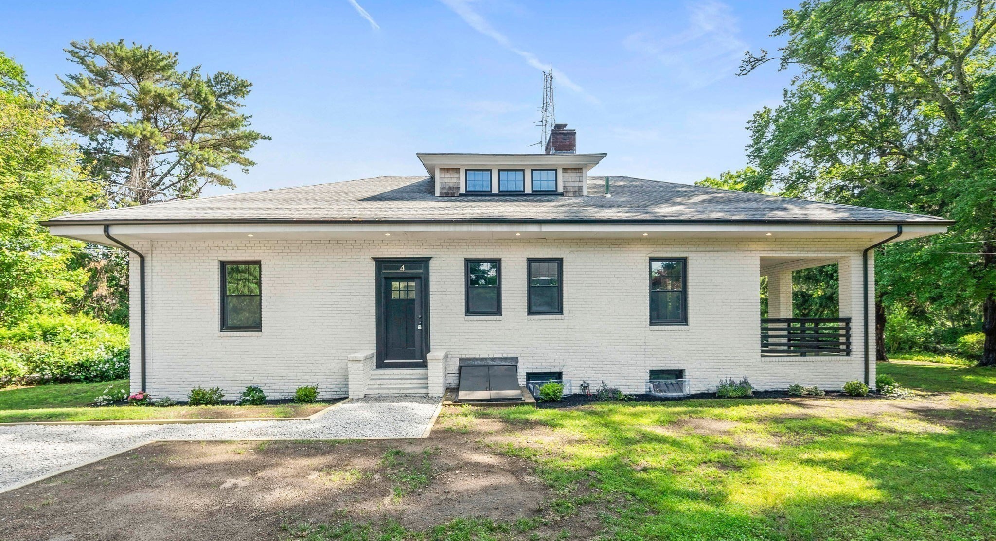 4 Marconi Lane Property Photo 2