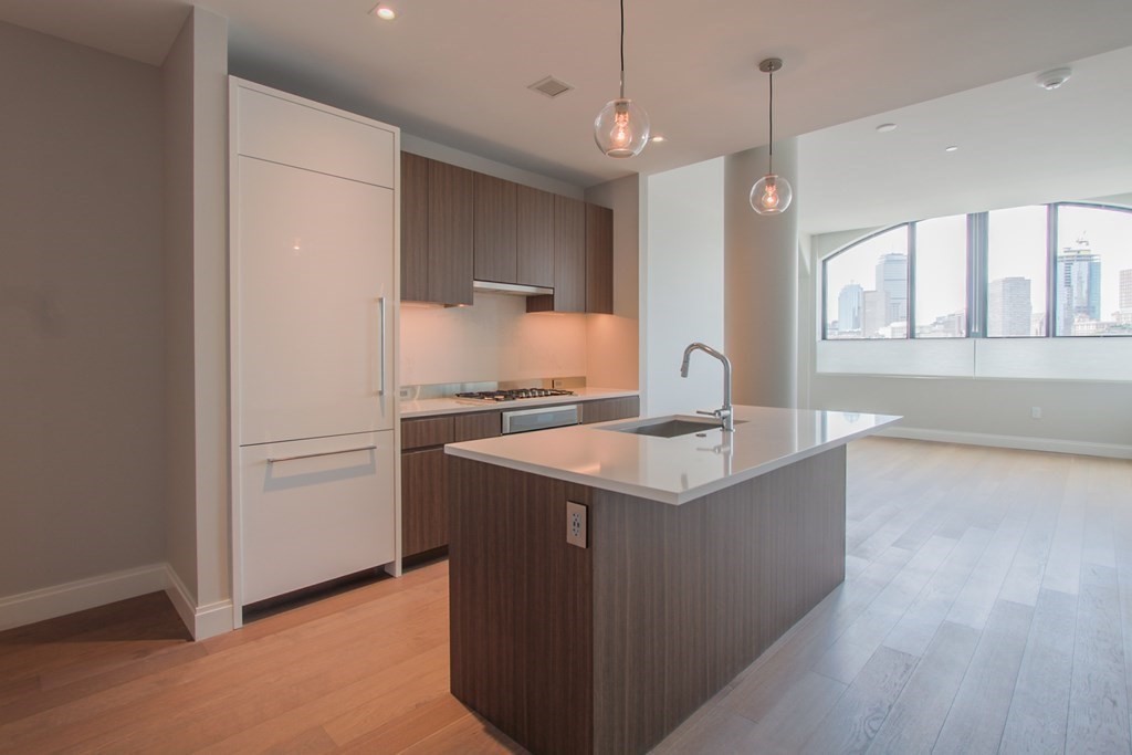 100 Shawmut Ave # 603 Property Photo 2