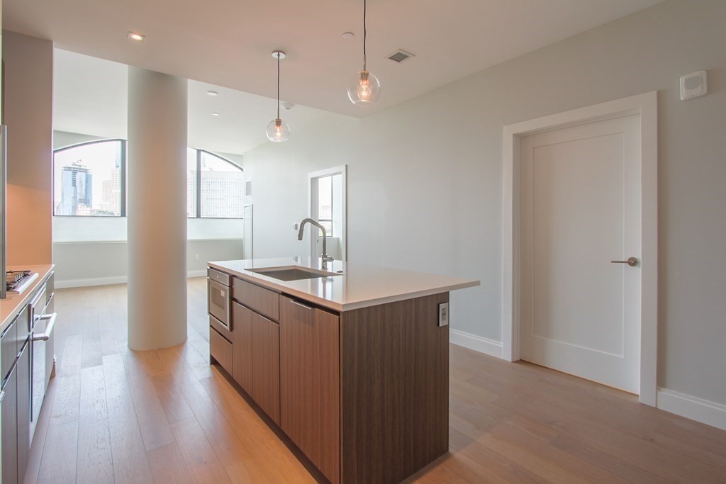 100 Shawmut Ave # 603 Property Photo 3