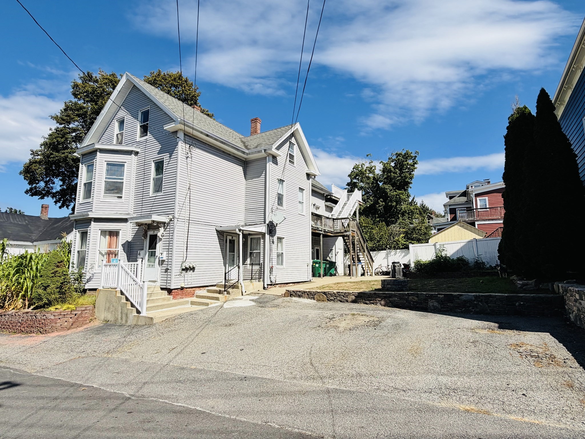 19 Pearl St Property Photo 1