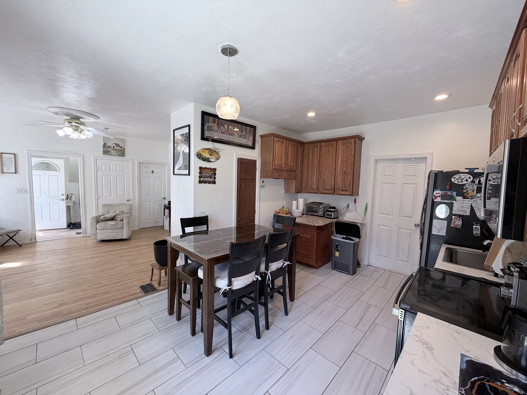 19 Pearl St Property Photo 5