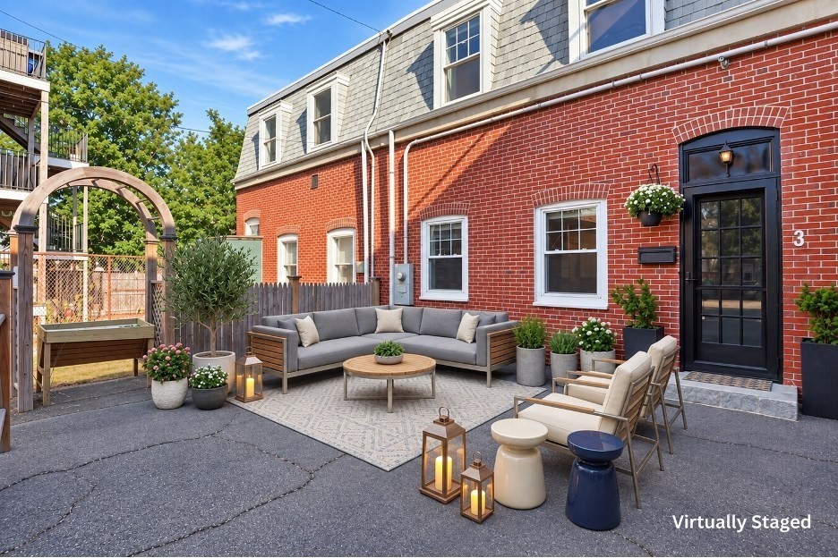 3 Lauten Place Property Photo 2