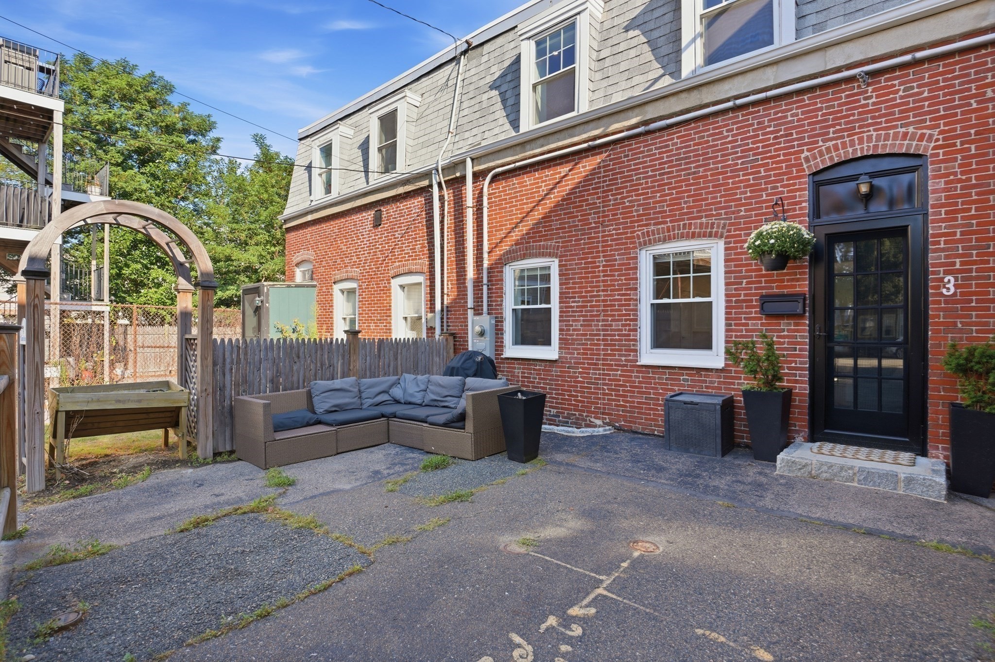 3 Lauten Place Property Photo 3