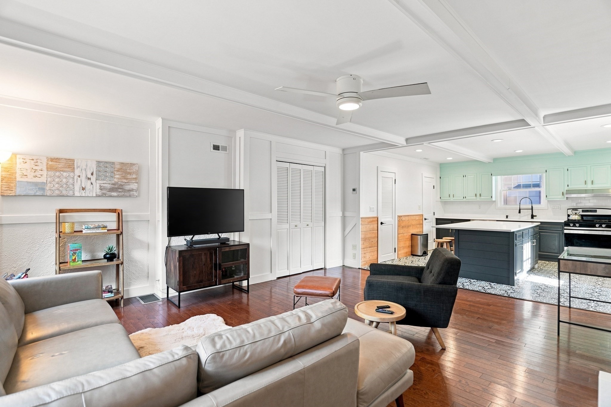 3 Lauten Place Property Photo 6