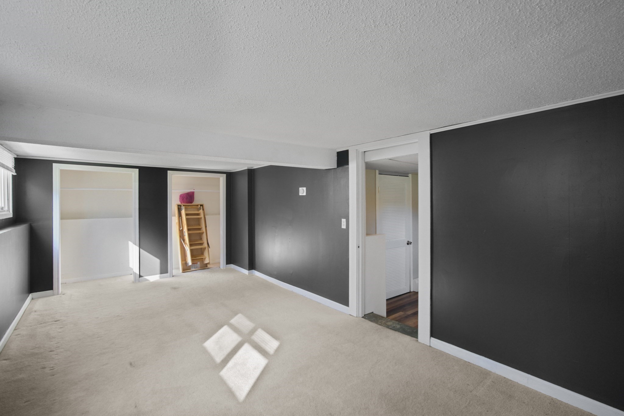 77 Quequechan Rd Property Photo 22