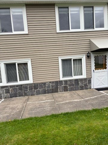 27 Middletown St # B2 Property Photo 1