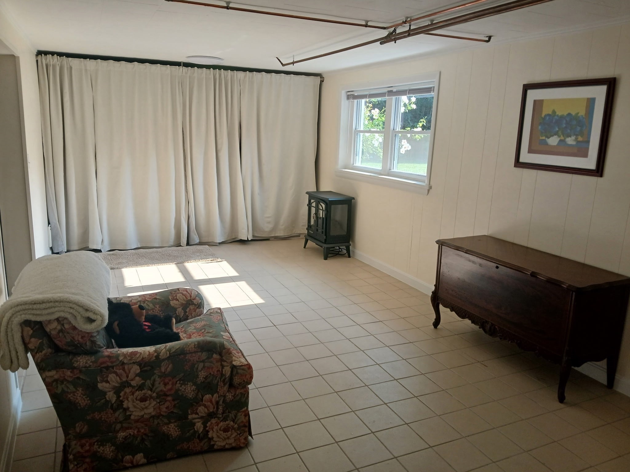 27 Middletown St # B2 Property Photo 5