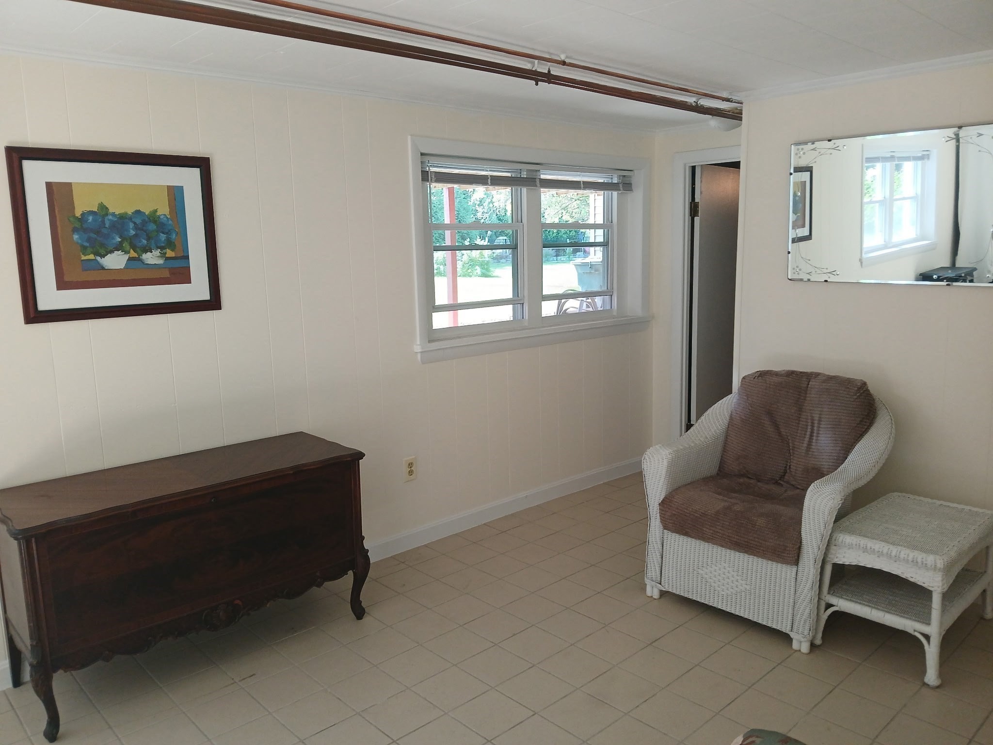 27 Middletown St # B2 Property Photo 7