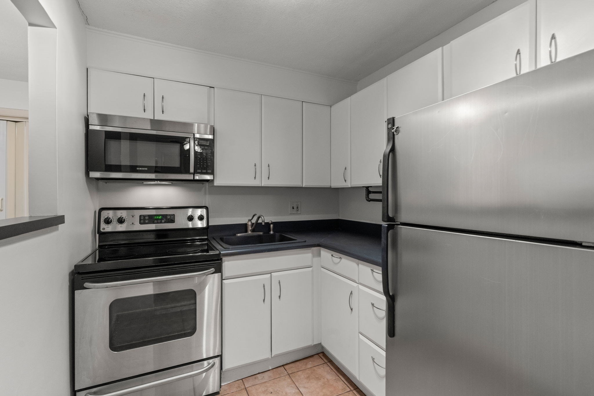 20 Radcliffe # 105 Property Photo 14