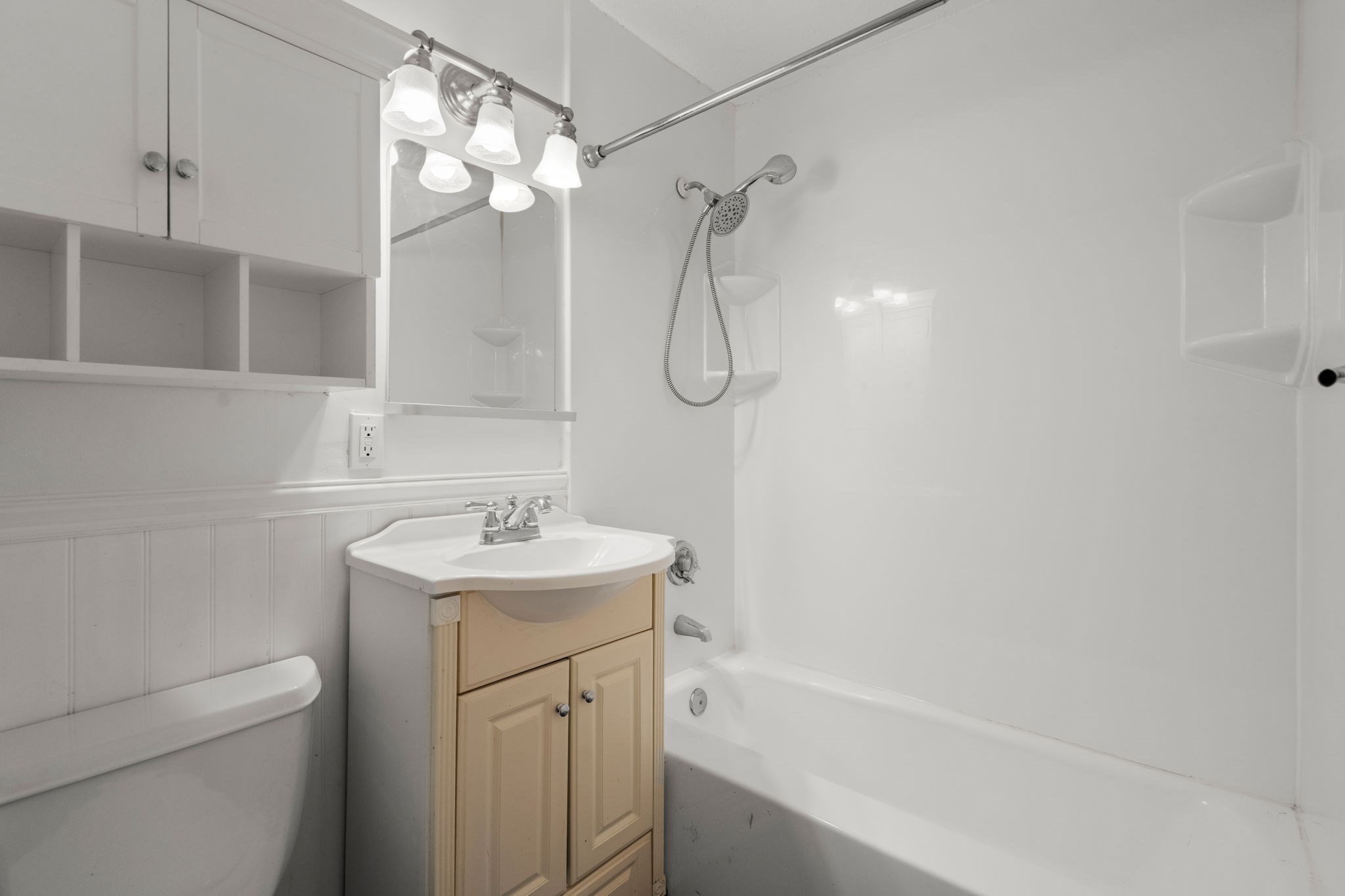 20 Radcliffe # 105 Property Photo 19
