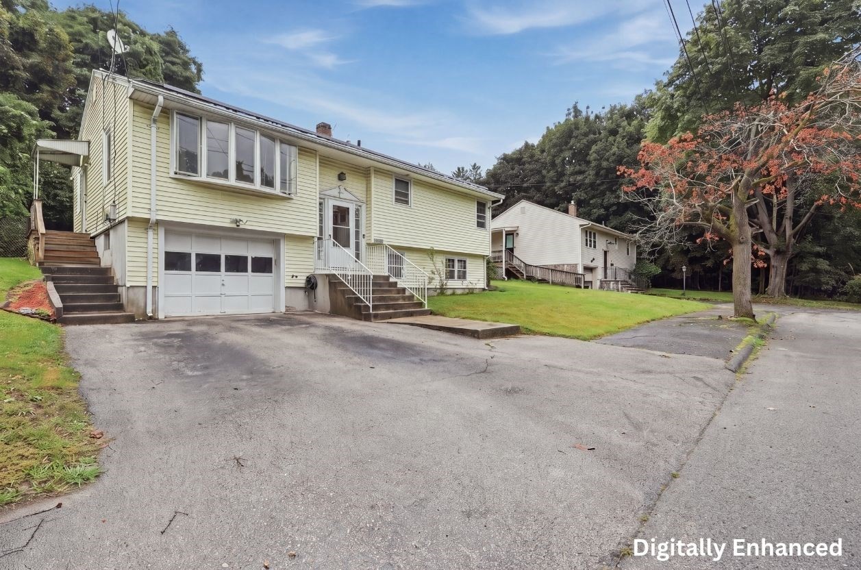65 Harold Street Property Photo 3
