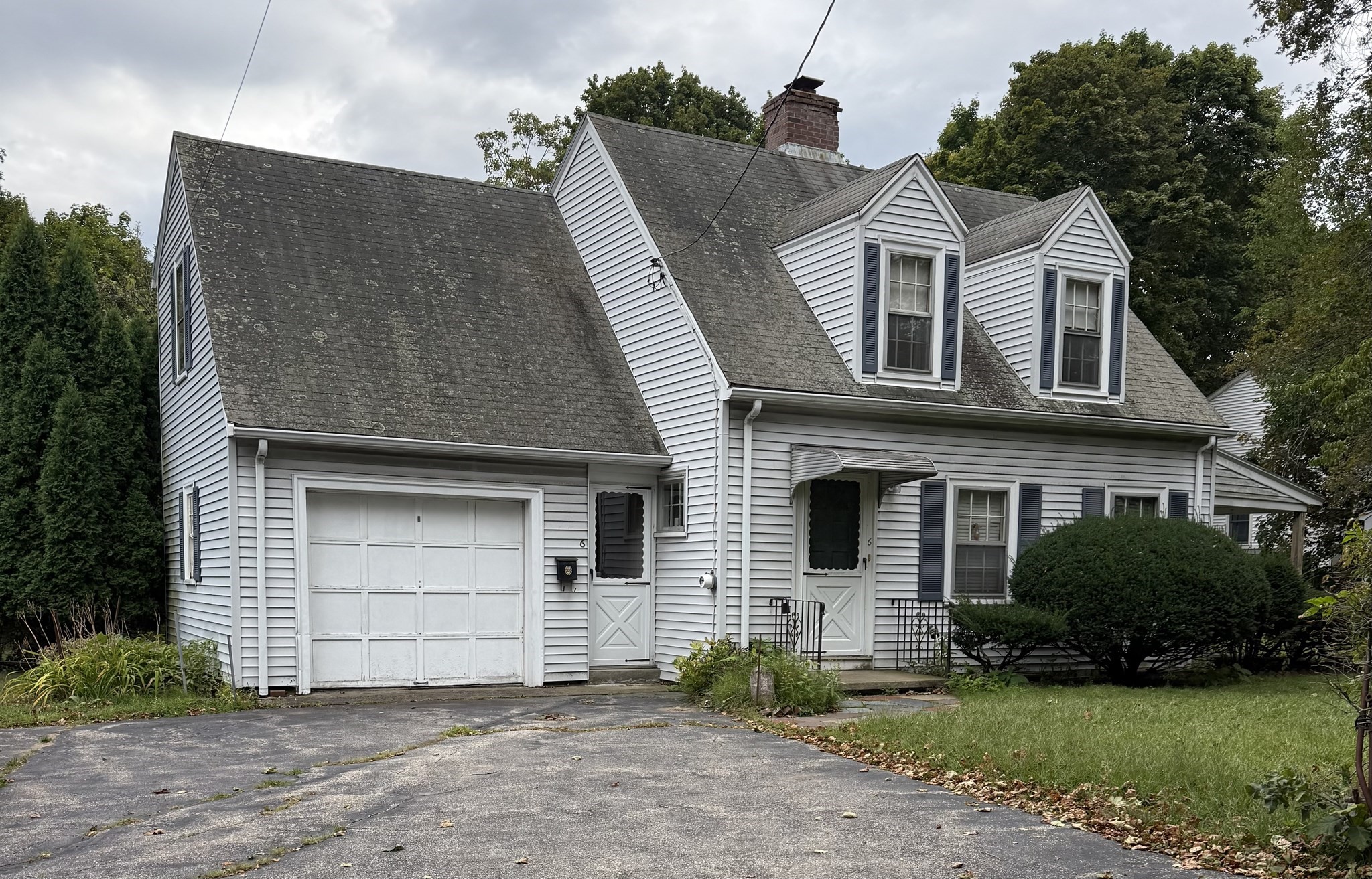 6 Reservoir Park Property Photo 1