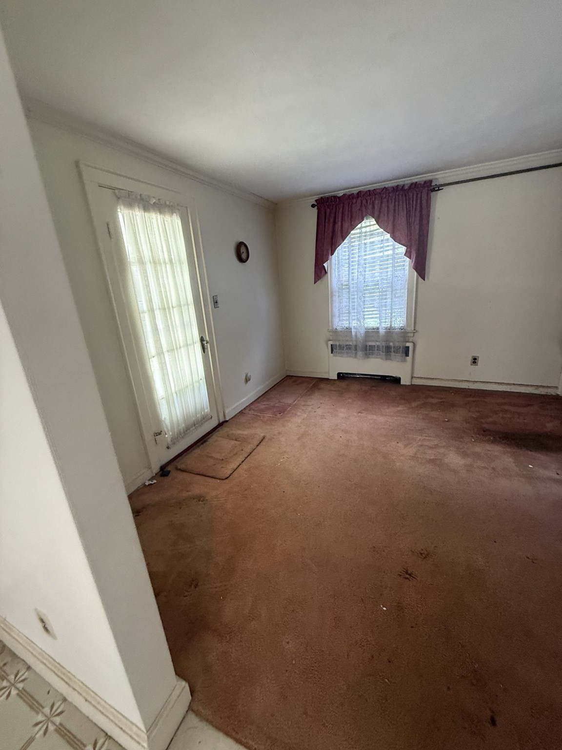 6 Reservoir Park Property Photo 4