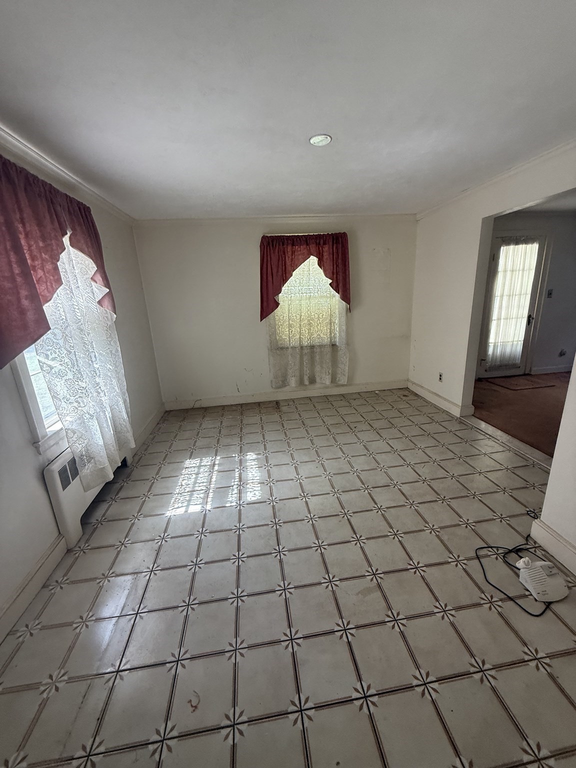 6 Reservoir Park Property Photo 7