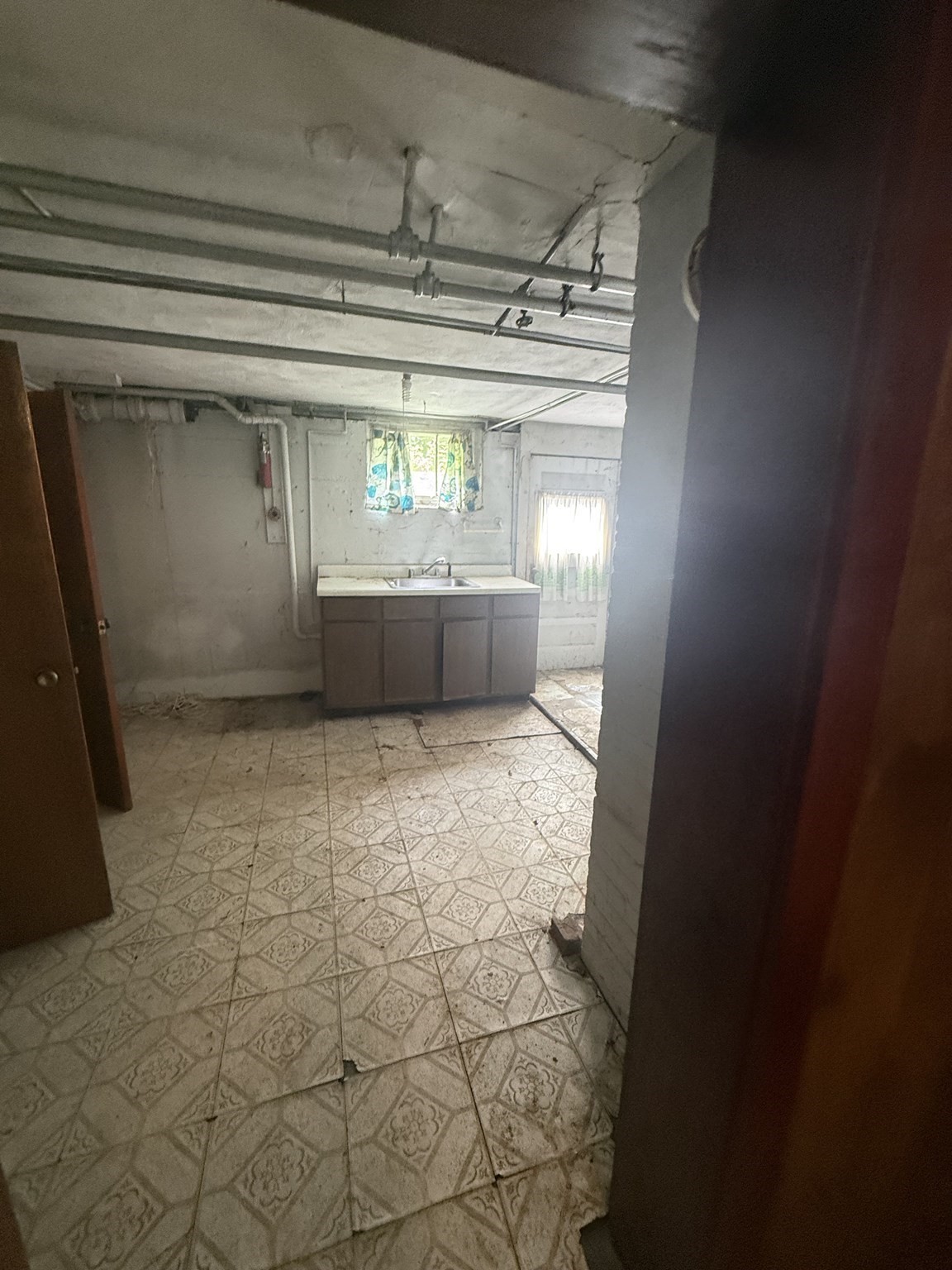 6 Reservoir Park Property Photo 15