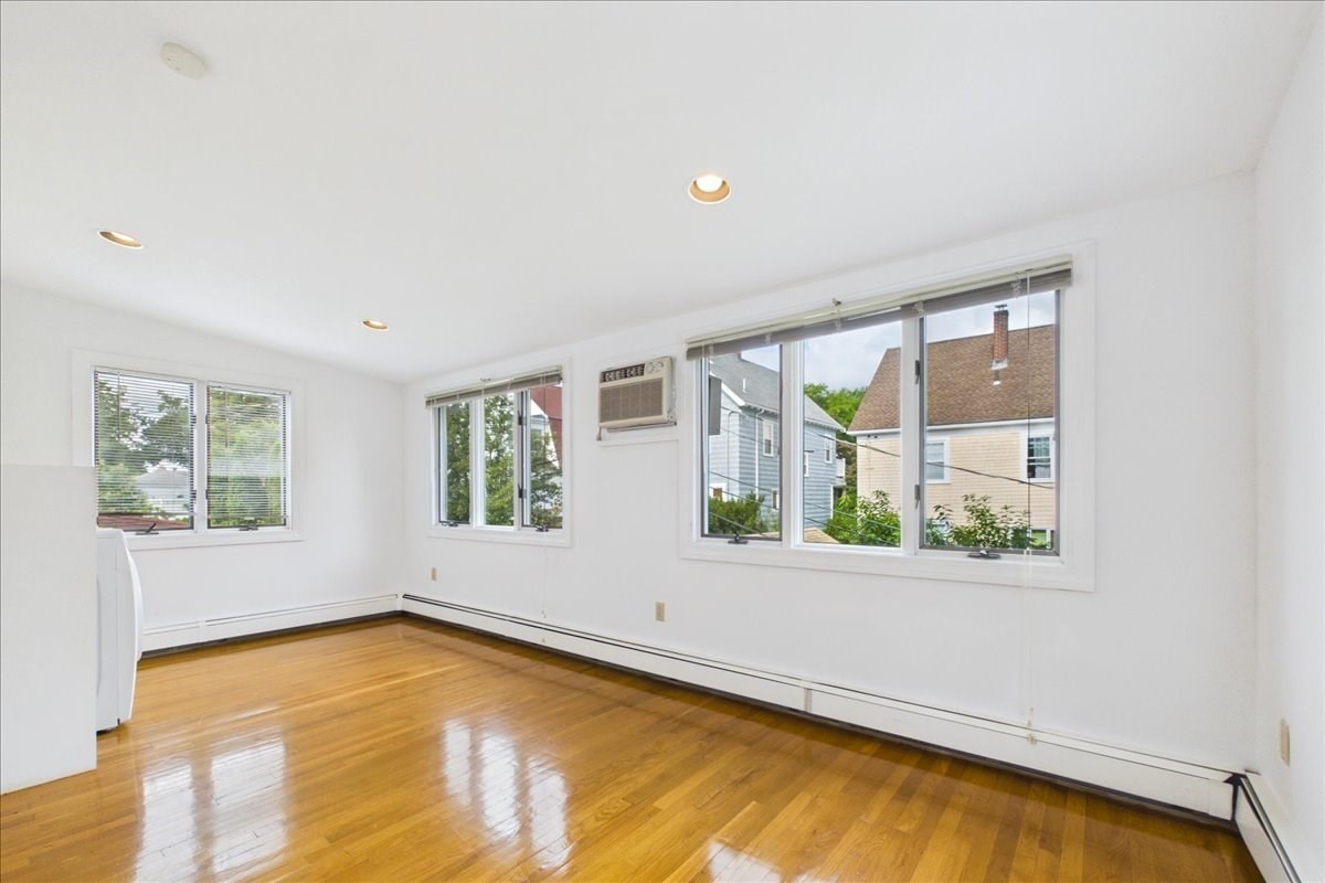 9 Granada Ave Property Photo 25