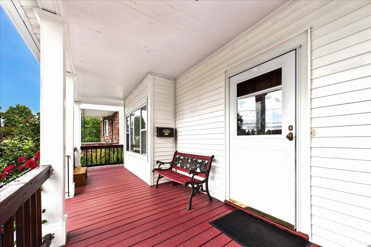 9 Granada Ave Property Photo 32