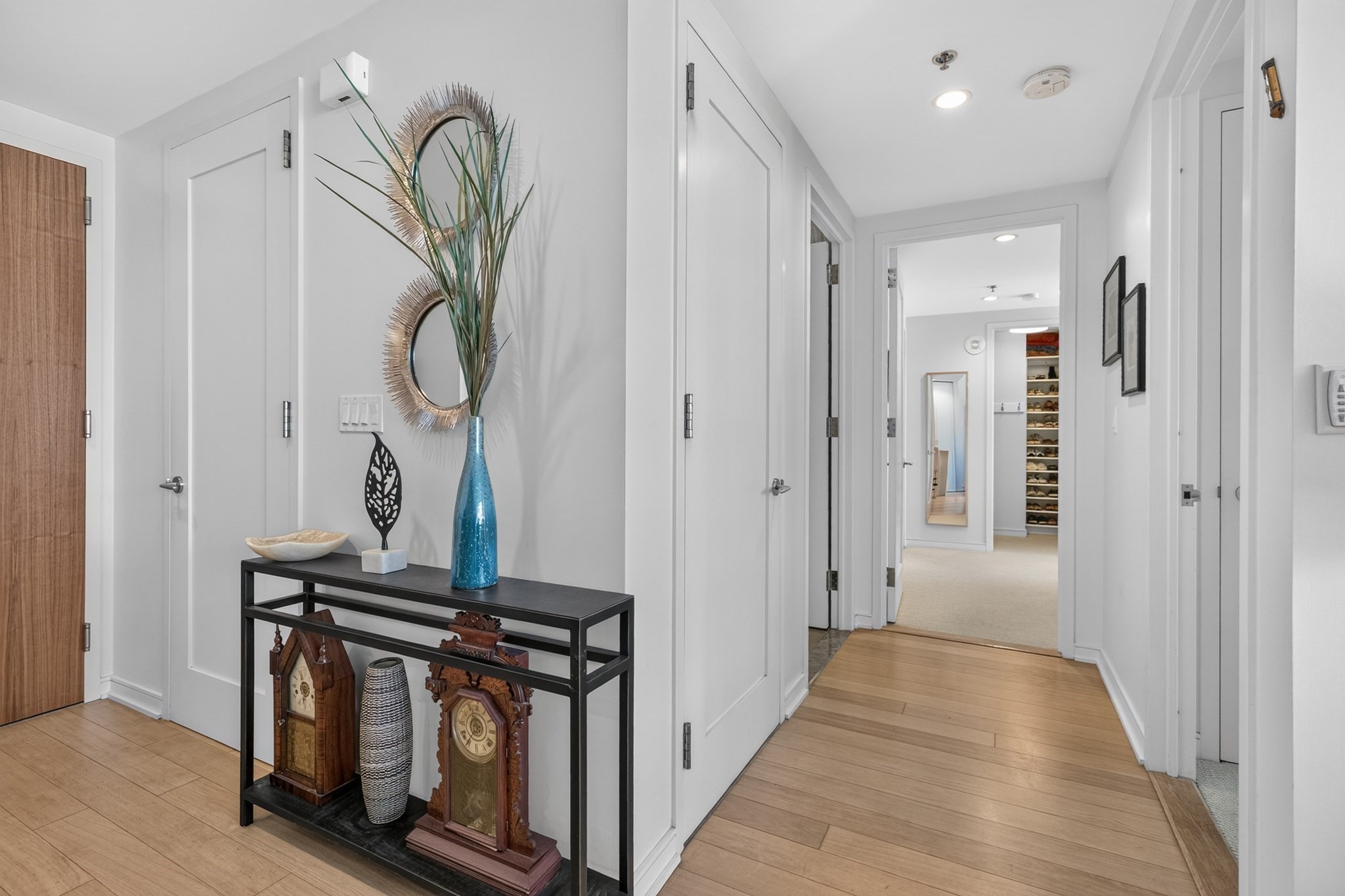 580 Washington St # 1410 Property Photo 13
