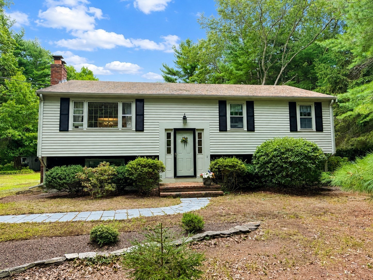 120 Halfway Pond Rd Property Photo 1