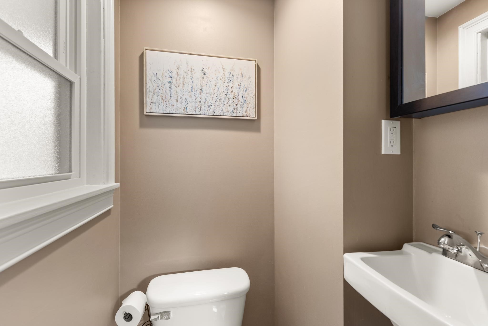 67 Woodard Ave Property Photo 14