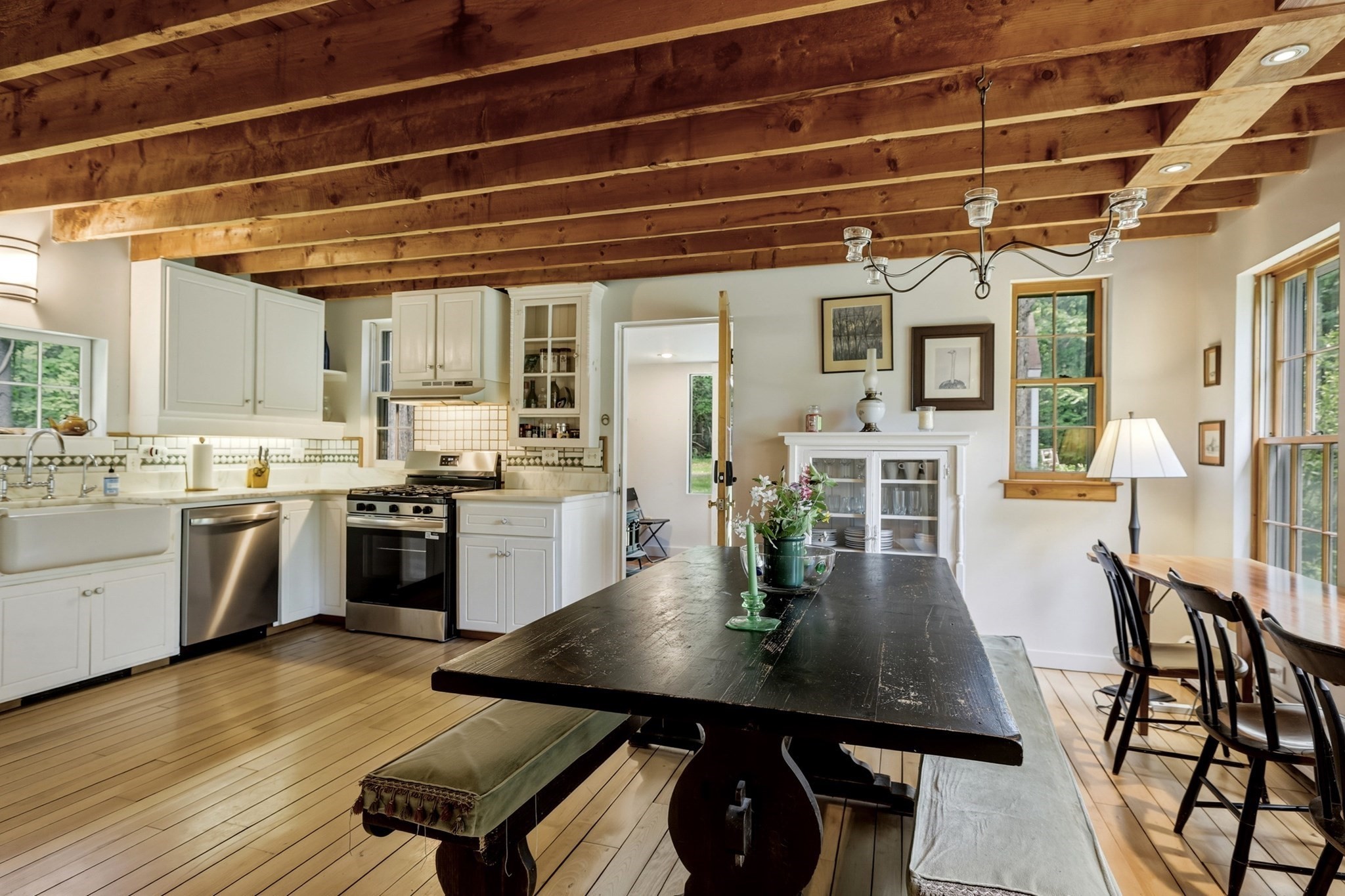 7 Sundown Drive Property Photo 2
