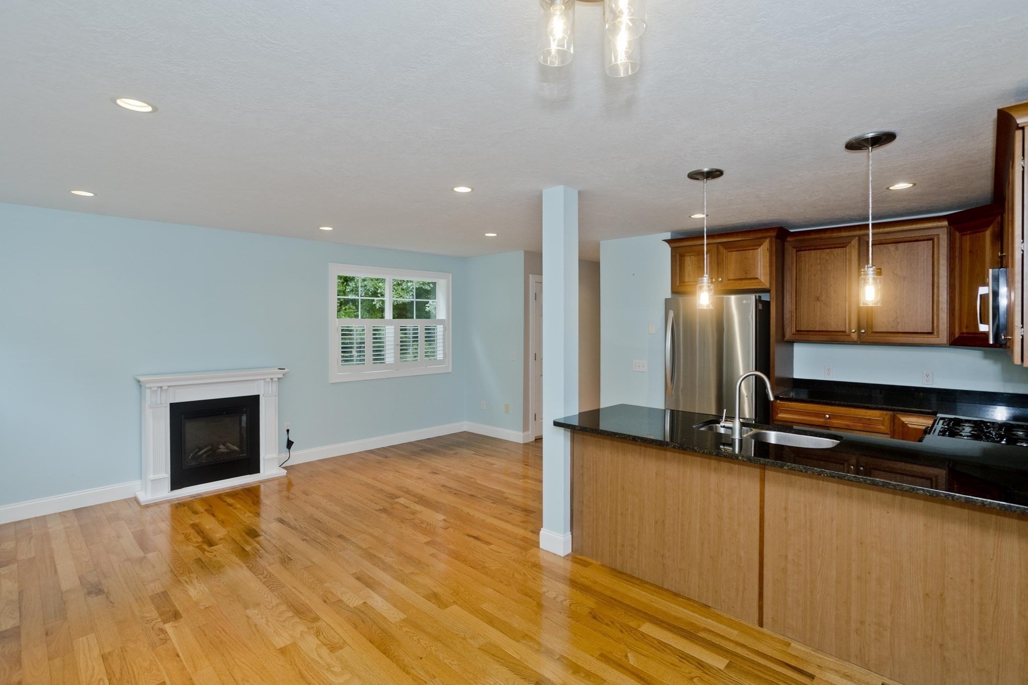 330 Haydenvielle Rd # D Property Photo 4