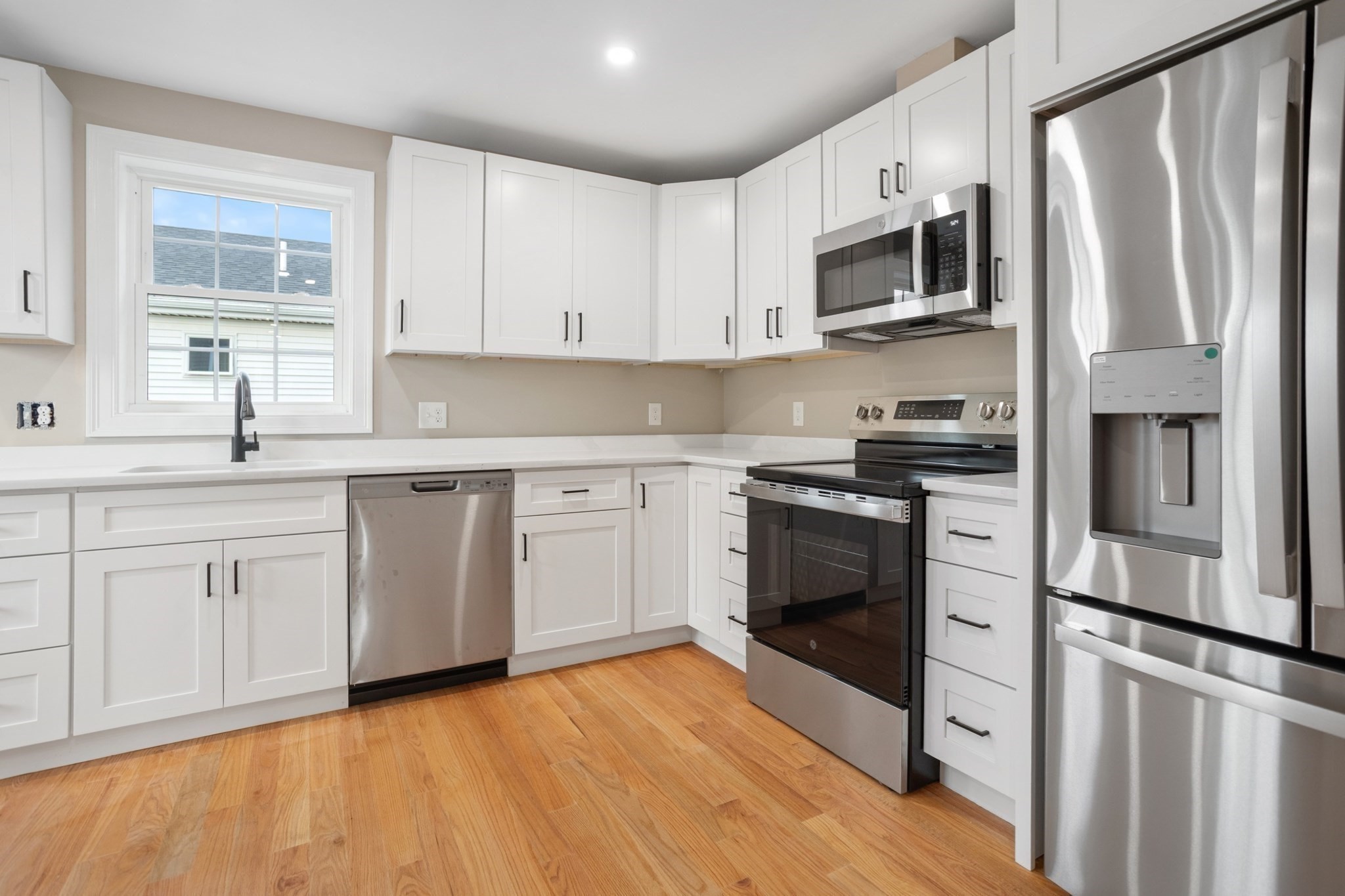 661 Washington Avenue # 1 Property Photo 3