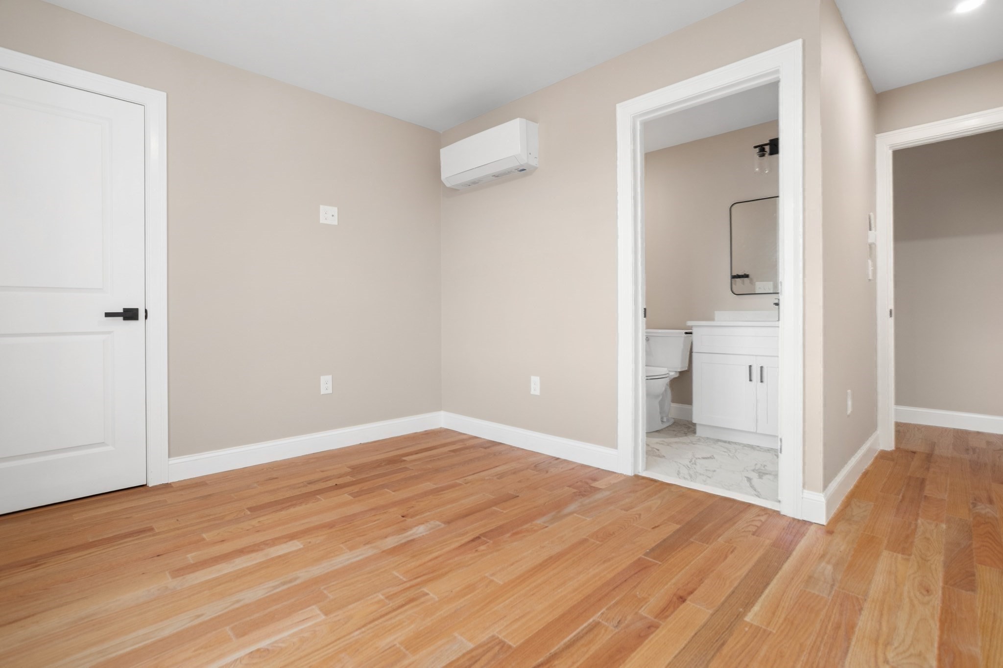 661 Washington Avenue # 1 Property Photo 11