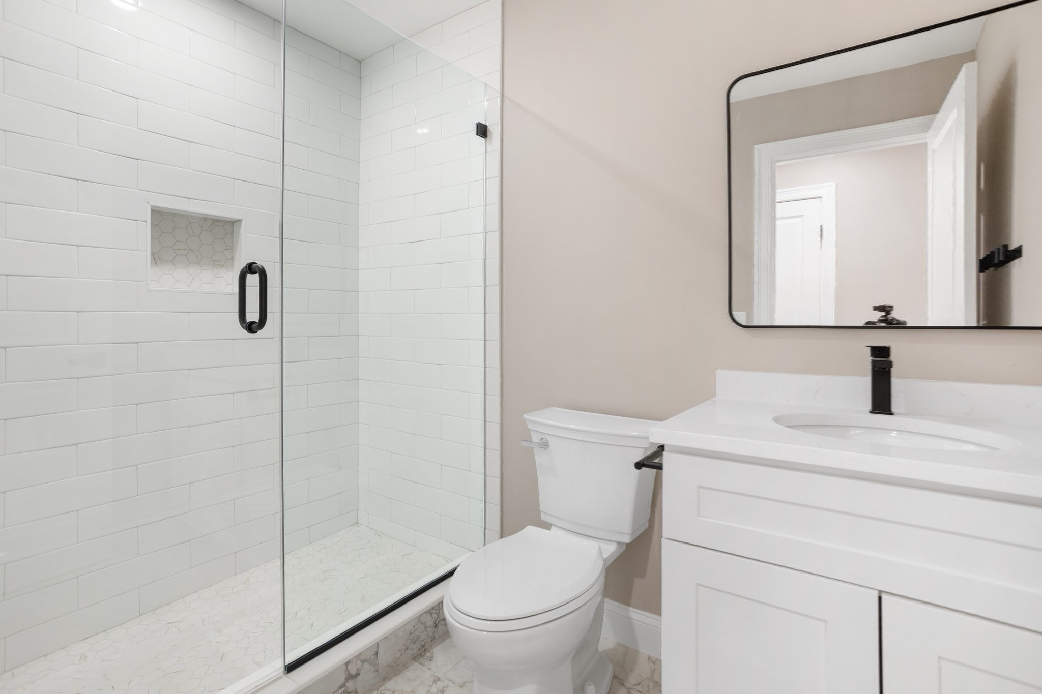 661 Washington Avenue # 1 Property Photo 20