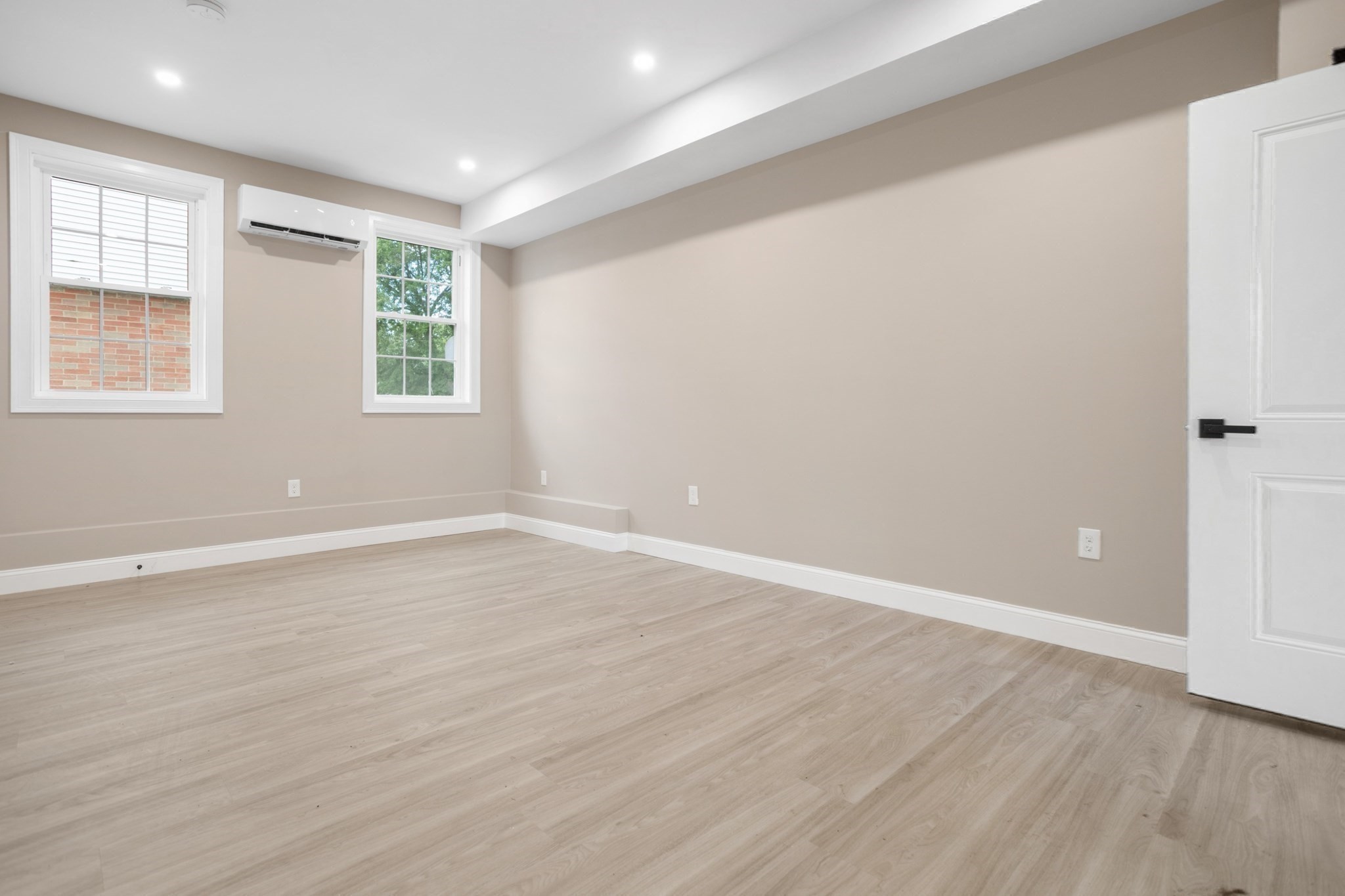 661 Washington Avenue # 1 Property Photo 29