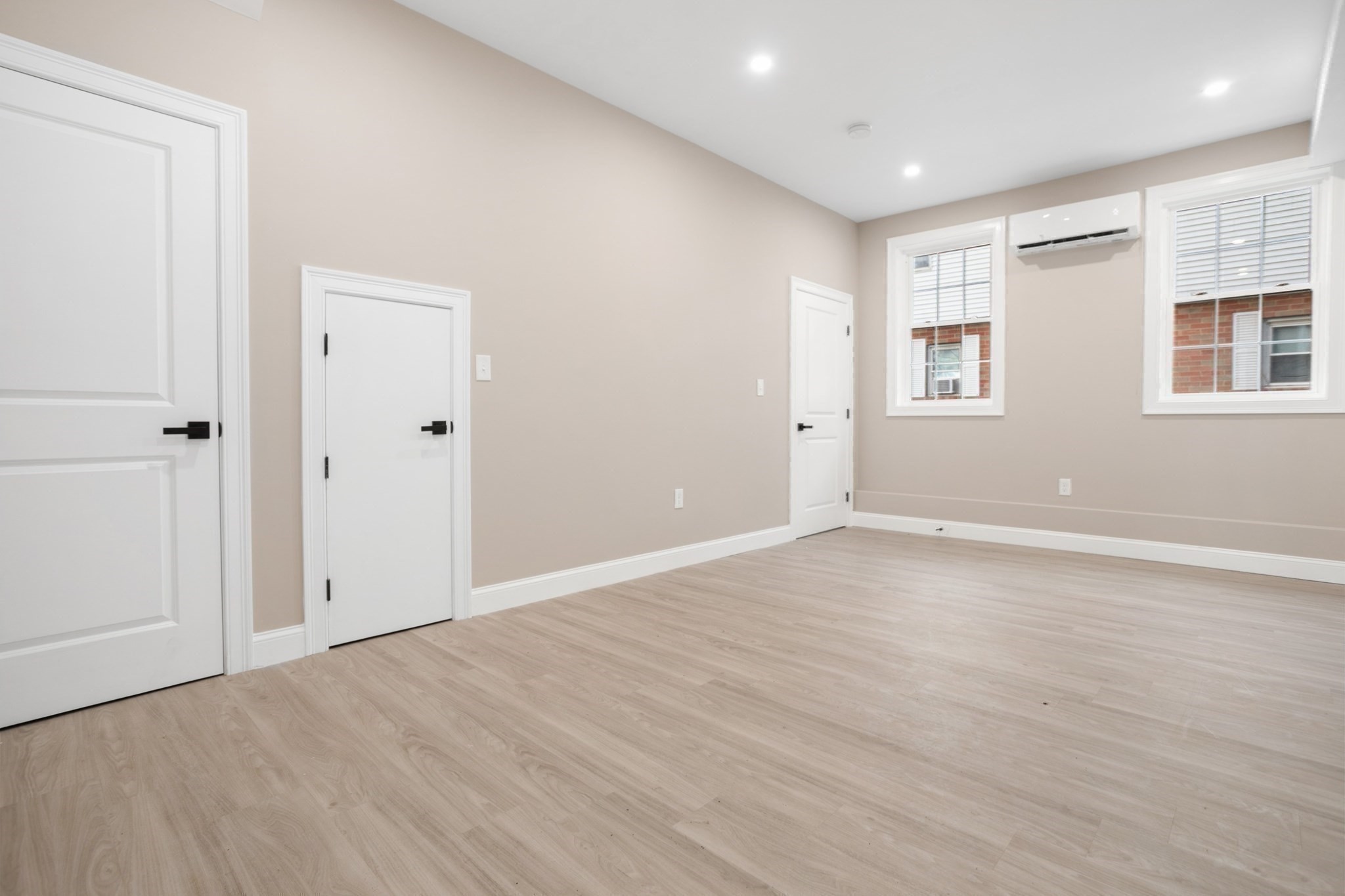 661 Washington Avenue # 1 Property Photo 32