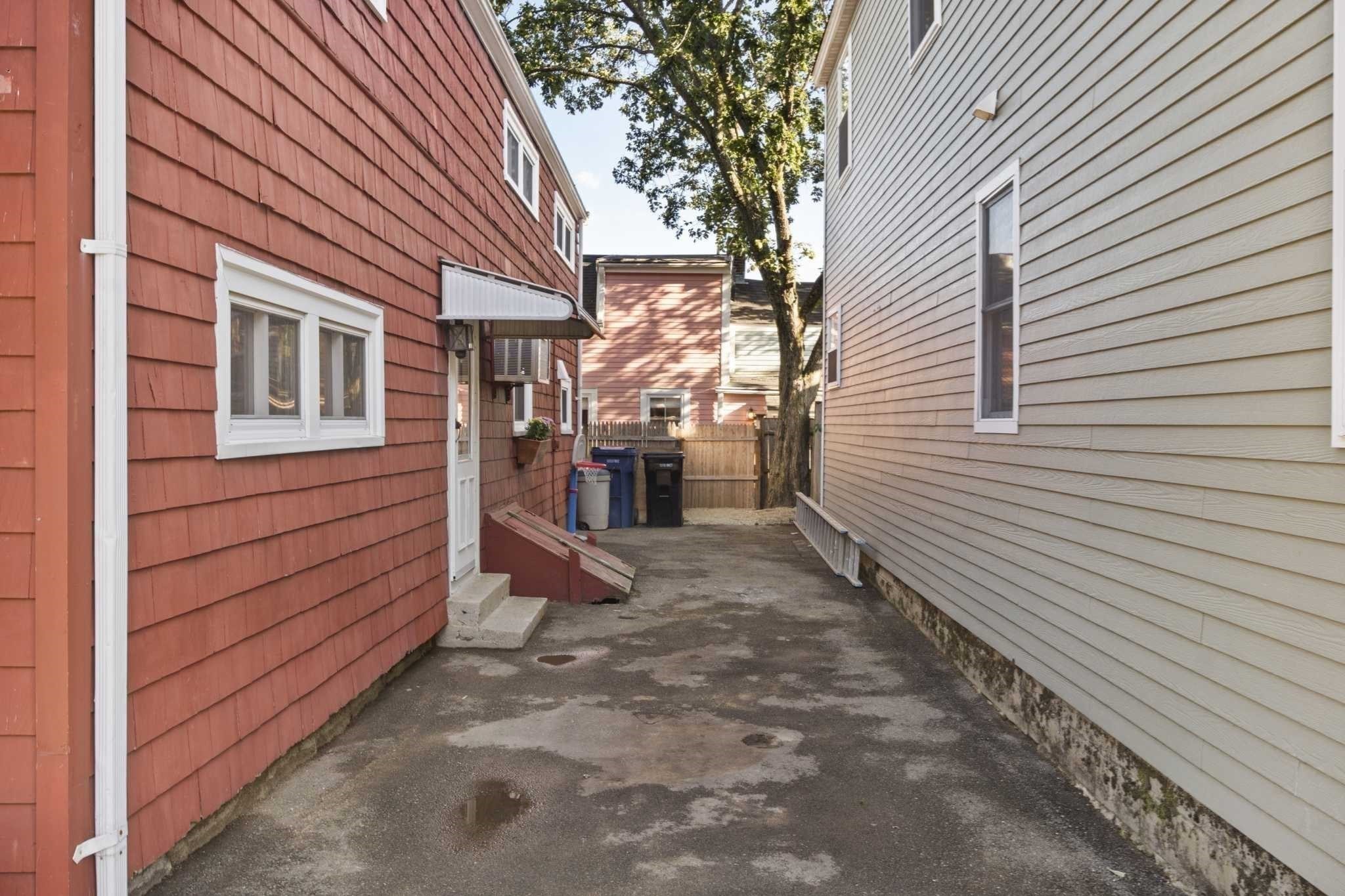 93 Mason St Property Photo 19
