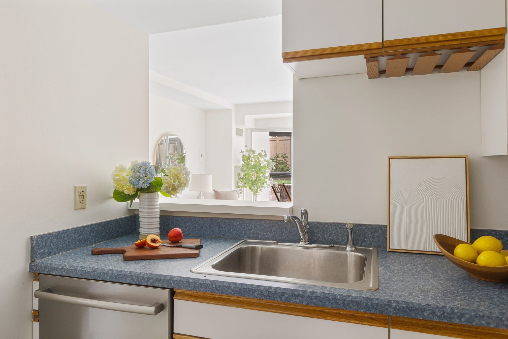 975 Massachusetts Avenue # 108 Property Photo 4