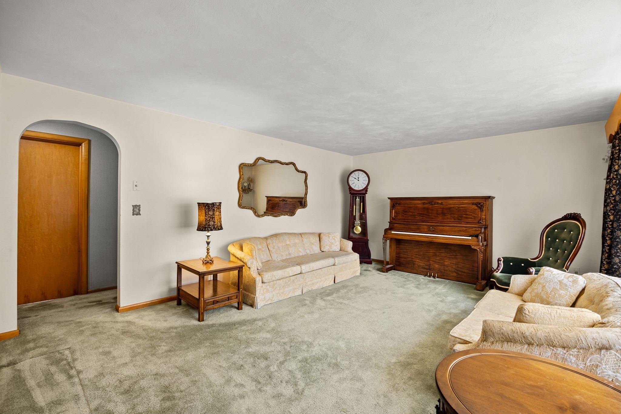 538 Newton Street Property Photo 16
