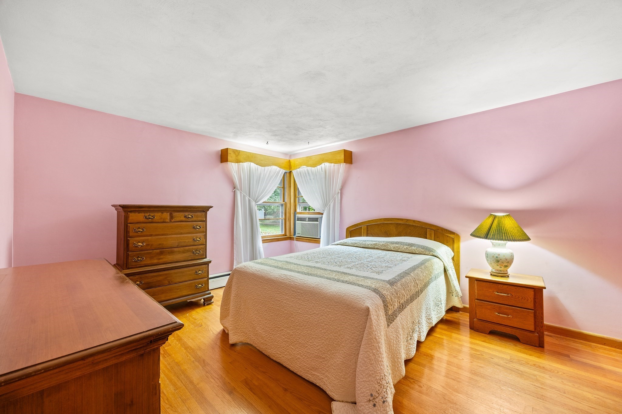 538 Newton Street Property Photo 21